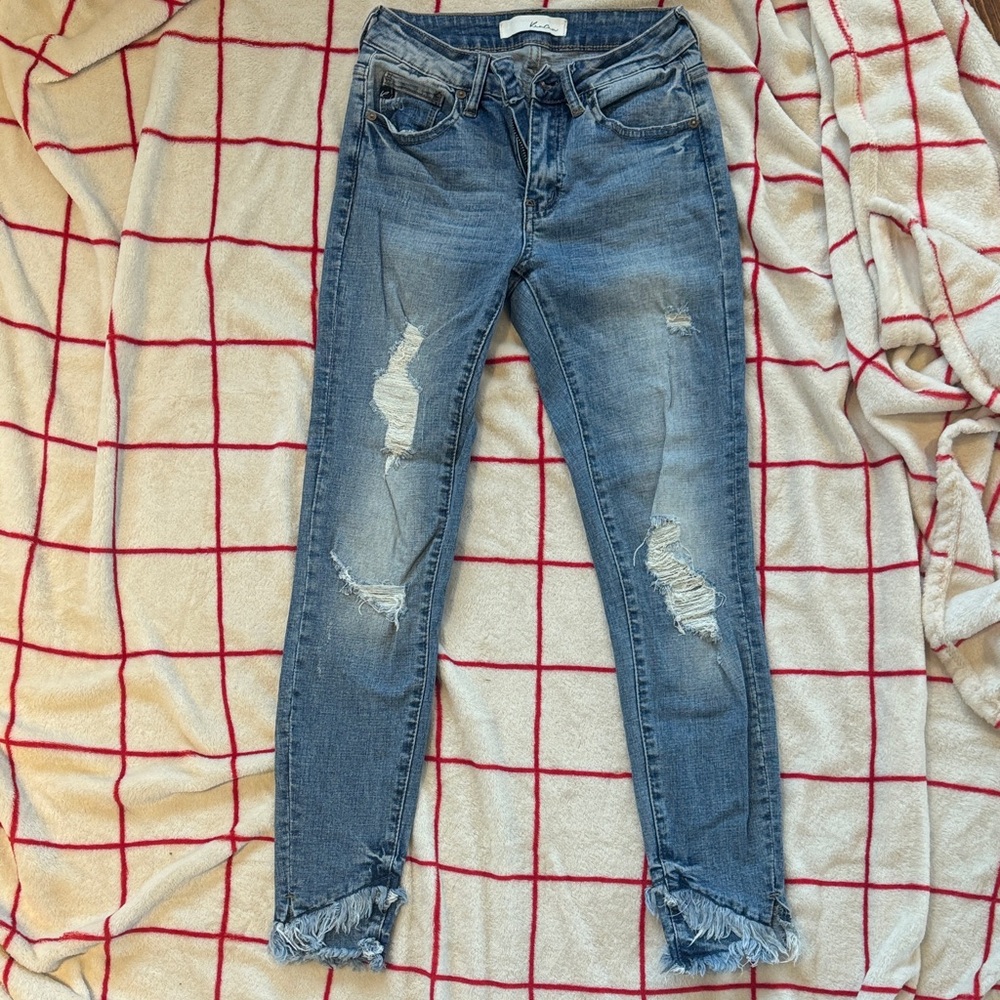 KanCan Light Blue Distressed Ankle Jeans